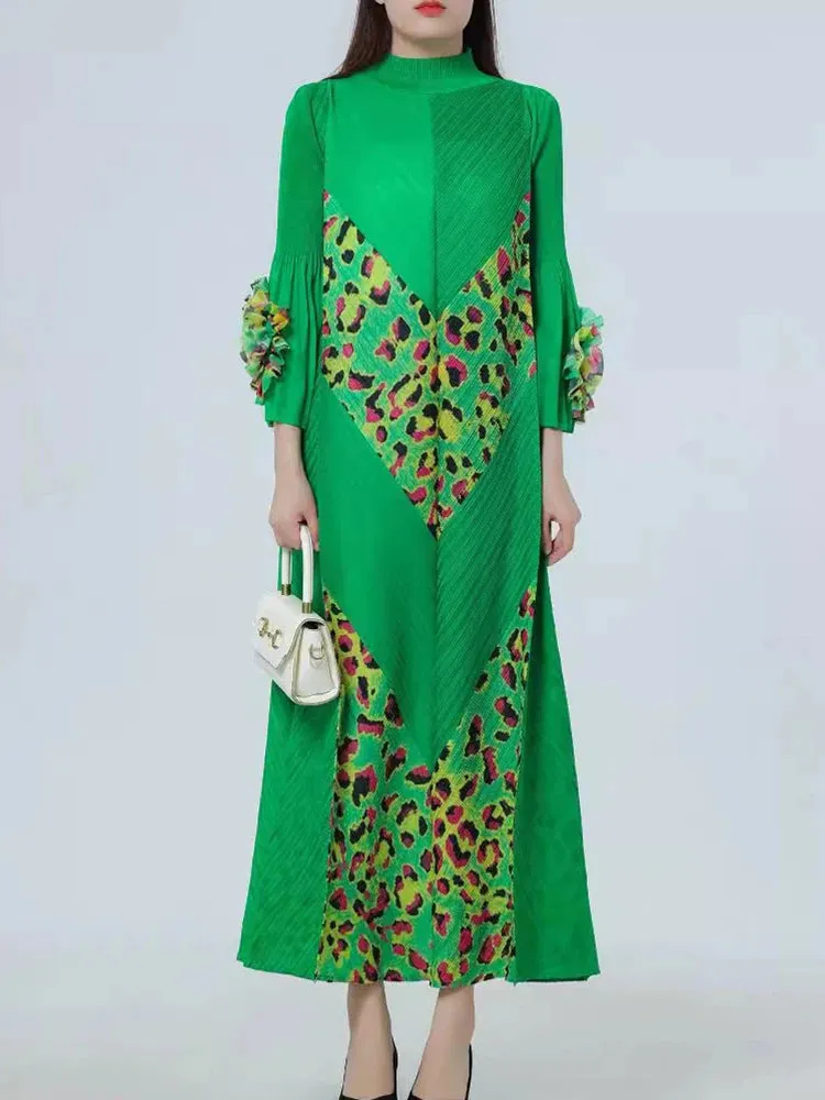 Green Couture Pleated 3/4 Sleeve Midi Dress