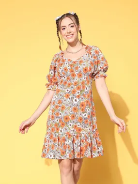 plusS Women White Floral New Neckline Dress