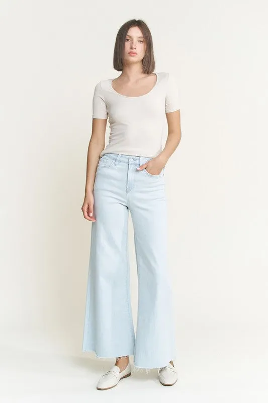 Super Jeans